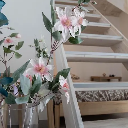 La Nghioscia גרוטליה