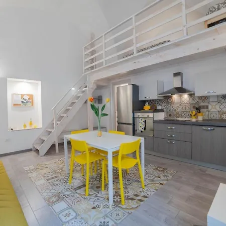 בית נופש La Nghioscia גרוטליה